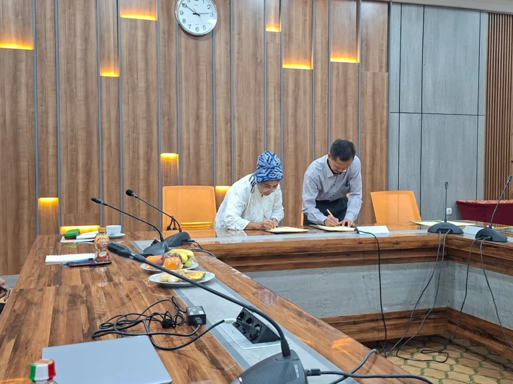 Penandatangan MOU AMAN - UINSSC