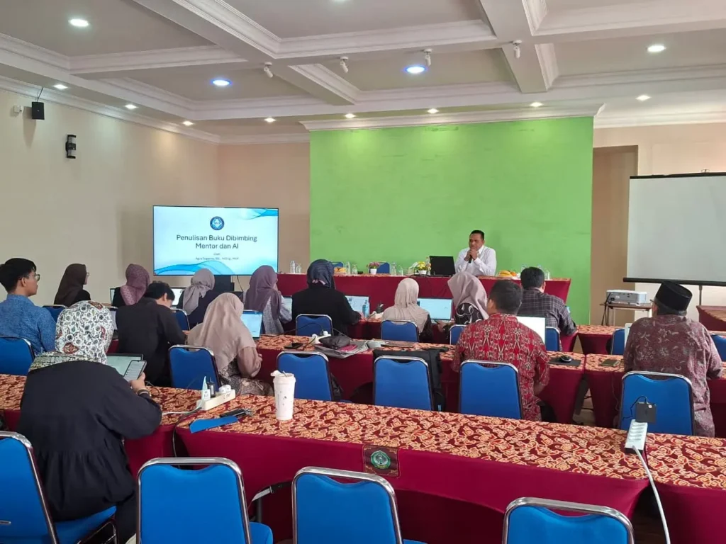 Workshop Penulisan Buku Didampingi Mentor dan AI Dorong Produktivitas Akademik